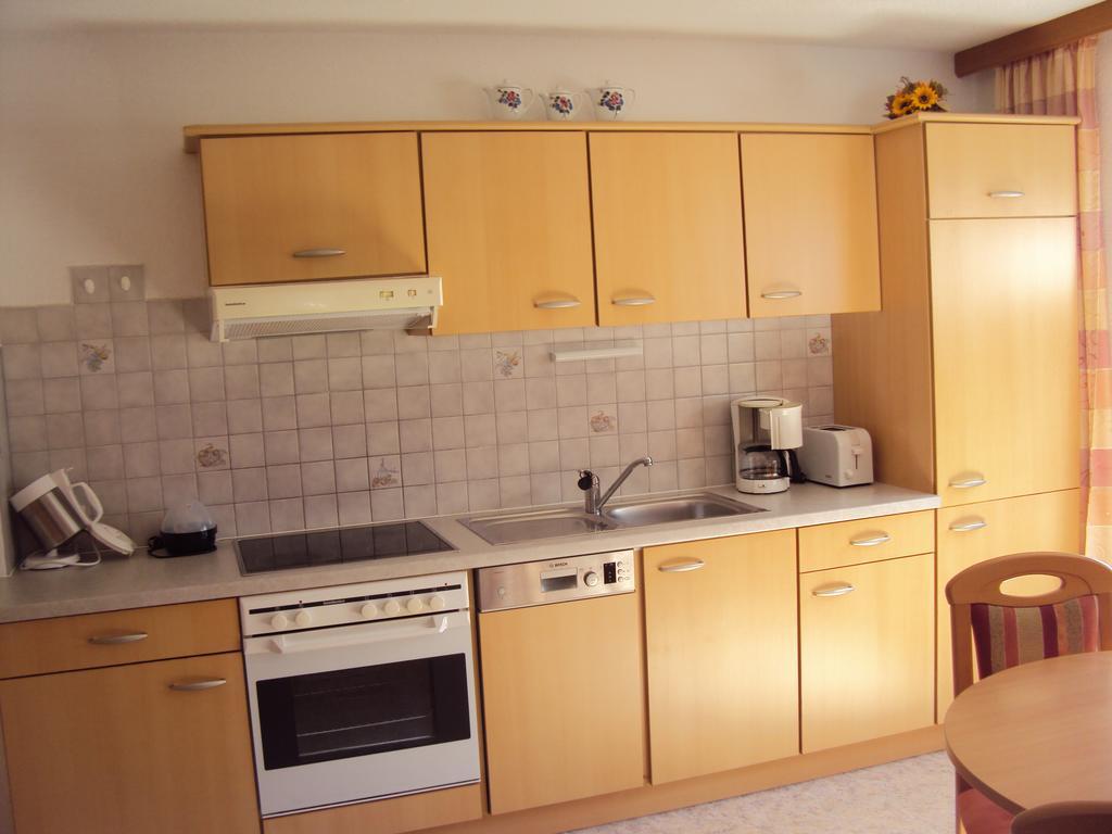 Haus Eben Apartment Hippach Room photo